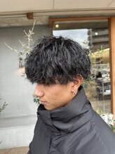 ニル(nil)&nbsp;ツイストスパイラルパーマ
