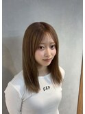 ブラウンベージュ