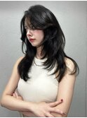 流れるお顔周りで小顔効果抜群☆