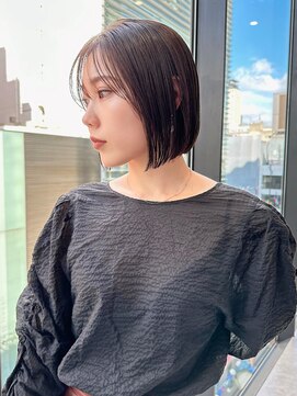 ミーク(meak) 真っ直ぐすぎない縮毛矯正で叶える柔らかい艶ボブ