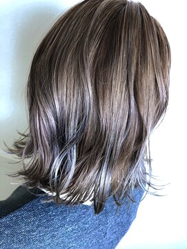 レジスタヘアーワークス (REGISTA hair works) ブルーグレージュ