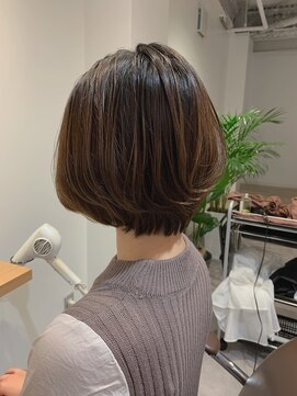 ミア 立川駅(MIA) ショート