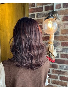 エイミー(Aimee) Aimee 町田　アプリコットブラウン×ニュアンスミディ