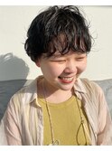 ゆるふわパーマ　マッシュショートスタイル