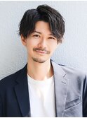 アップバング波打ちヘアスパイキーショート