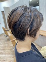 ヴィサージュクルー(VISAGE crew)&nbsp;前下がりなショートデザイン！