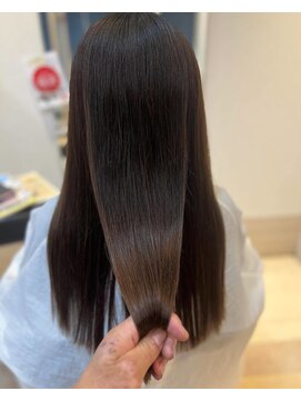 ヴィヴァーチェイルソーレ(VIVACE ilsole) 20代30代40代ストレートロングラベンダーベージュ