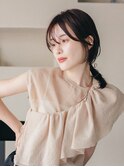 くすみベージュ韓国風巻きヘアアレンジ大人女子ウルフレイヤー