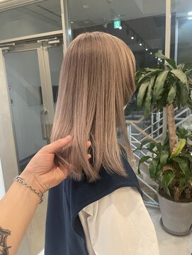 サロウィン 熊本上通り店(SALOWIN) 2ブリーチ ホワイトベージュ