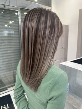 インパークス 西新井店(INPARKS) ハイライトミルクティーベージュ 【西新井】