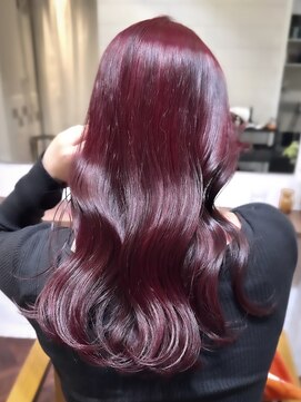 ラレイ ハラジュク(Lalei harajuku) 【白石】ブリーチなしワインレッド赤髪暖色艶カラー艶カラー原宿