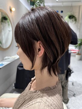 レジット 海老名(Legit) [Legit 海老名] くびれウルフレイヤーショート/小顔