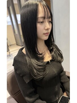 リオリス ヘア サロン(Rioris hair salon) 【石川】オフブラック/ローレイヤーカット