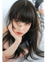 シオン(shion)&nbsp;おくれ毛暗めカラーロング顔周りレイヤーグレージュ_F21025