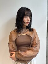 エディット トウキョウ(e.dit tokyo)&nbsp;くびれレイヤー/韓国レイヤー/ミディアム/透明感アッシュブルー