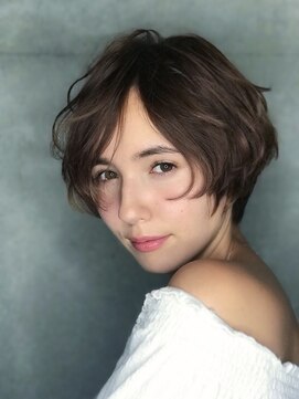 クーエフー(coo et fuu) フェミニンショート小顔デジタルパーマショートカットレイヤー