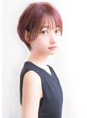 大人可愛い前下がり小顔ワンサイドマニッシュショート