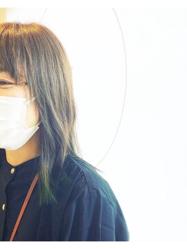 リラ ヘア サロン(rela hair salon) ビビッドウルフ