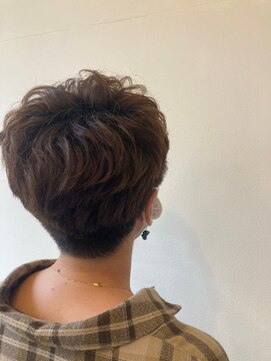 ホットドッグ(Hot Dog) マッシュ/くびれヘア/メルティカラー/プレミアムカラー[平塚]