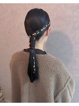 ティット(tytto) 【大分市内・セットサロン】ロングヘア