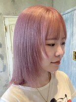 カムジーヘッド(COMEGHEAD)&nbsp;ピンクベージュ丸みショートボブマッシュショートくびれショート