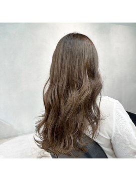 エル 北千住(elu) バブみレイヤー_メルティカラーフェミニンロング似合わせカット