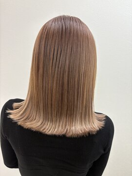 アールモンドヘア新世界 【北見】#ブリーチカラー#ダブルカラー#スモーキーアンバー