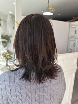 ユルフ(yulf) グレージュカラー