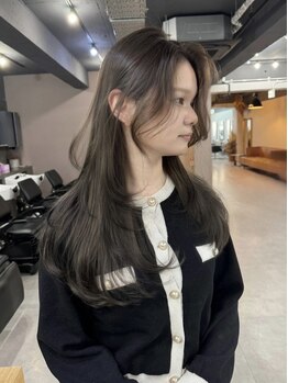 レブ ヘアーサロン(Reb, HairSalon)の写真/より小顔に見せたいなら！黄金比に合わせた顔周り