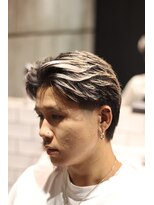 キングスマントーキョー カットクラブ 中野(KINGSMAN TOKYO CUTCLUB)&nbsp;ニュアンスパーマ/ツイストスパイラル/フェード[中野/MEN'S]