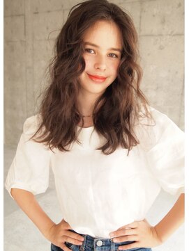 ローブ アオヤマ(LOAVE AOYAMA) 外国人風 / フレンチガール × カーヴィーヘアー