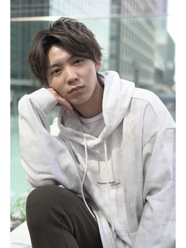 ジョエミバイアンアミ(joemi by Un ami) (joemi 新宿)センターパート ナチュラルパーマ マッシュ 近江