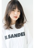 暗めカラーで叶える、ラフスタイル