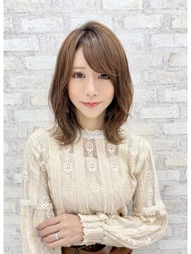 オーロ 西宮店(ORO) 透明感のあるくびれミディアム