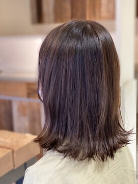 デッカドゥ 阪急茨木(DECCA-DEUX) 外ハネミディアムボブ