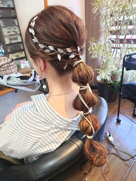 ヘアメイクライン(hair make LINE) ポニーテール