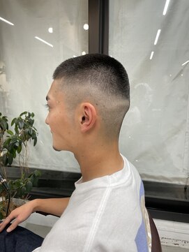 エン(eN) ネイビーカット