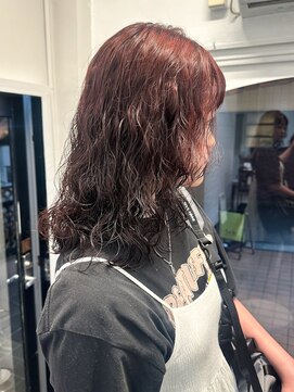 ラレイ ハラジュク(Lalei harajuku) 【白石】大きめスパイラル/明るめピンクブラウン/ブリーチなし