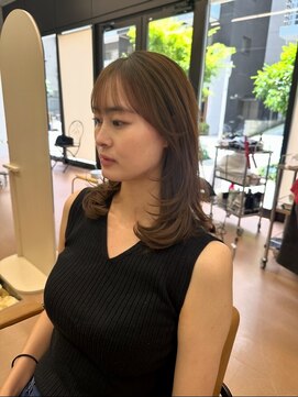 ヌエン 渋谷(NU/EN) ミディアムレイヤー