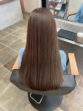 ビスクヘアデザイン(bisq hair design) 髪質改善カラー 艶カラー ブラウンカラー ミディアム