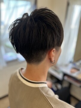 コアフィールフィス(COIFFURE fils) 【見附 今町】刈り上げツーブロック 似合わせ