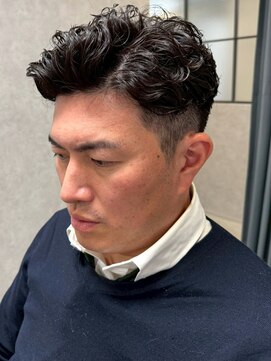 ディスイズバーバーフォース(THIS IS BARBER 4th) ラルフカール