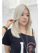 フウ(fuh) ホワイトベージュ/ホワイトカラー/ハイトーン/