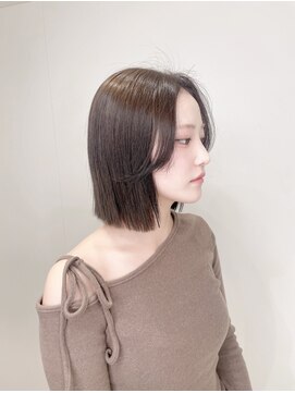 アマンドール(Aman D'or) こだわりカット/小顔/透明感