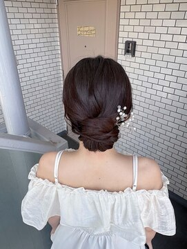 ソノ(sono) シニヨン アップヘア お呼ばれヘア