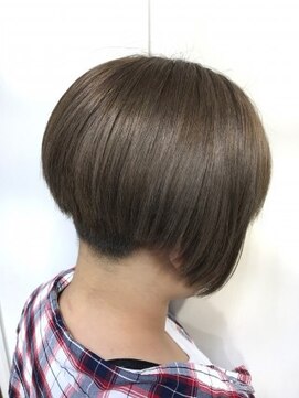 アンク クロス 関内店 アッシュベージュボブ　【mifuyu】