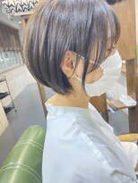 シュクルヘアー(Sucre Hair)&nbsp;丸みショートヘア＊耳掛けもかわいいおくれ毛カット