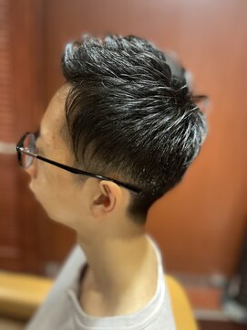 ヘアーモードキクチ 日本橋三越前店 【20代.30代に似合う髪型】日本橋三越前ビジネスヘアスタイル