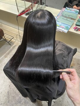 ロロ(ro-ro) 【恵比寿 ro-ro】美髪髪質改善ストレート矯正