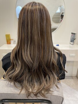 ラビス クローバー(Lovis clover) 魅力倍増カール　シアカラー　セミディ